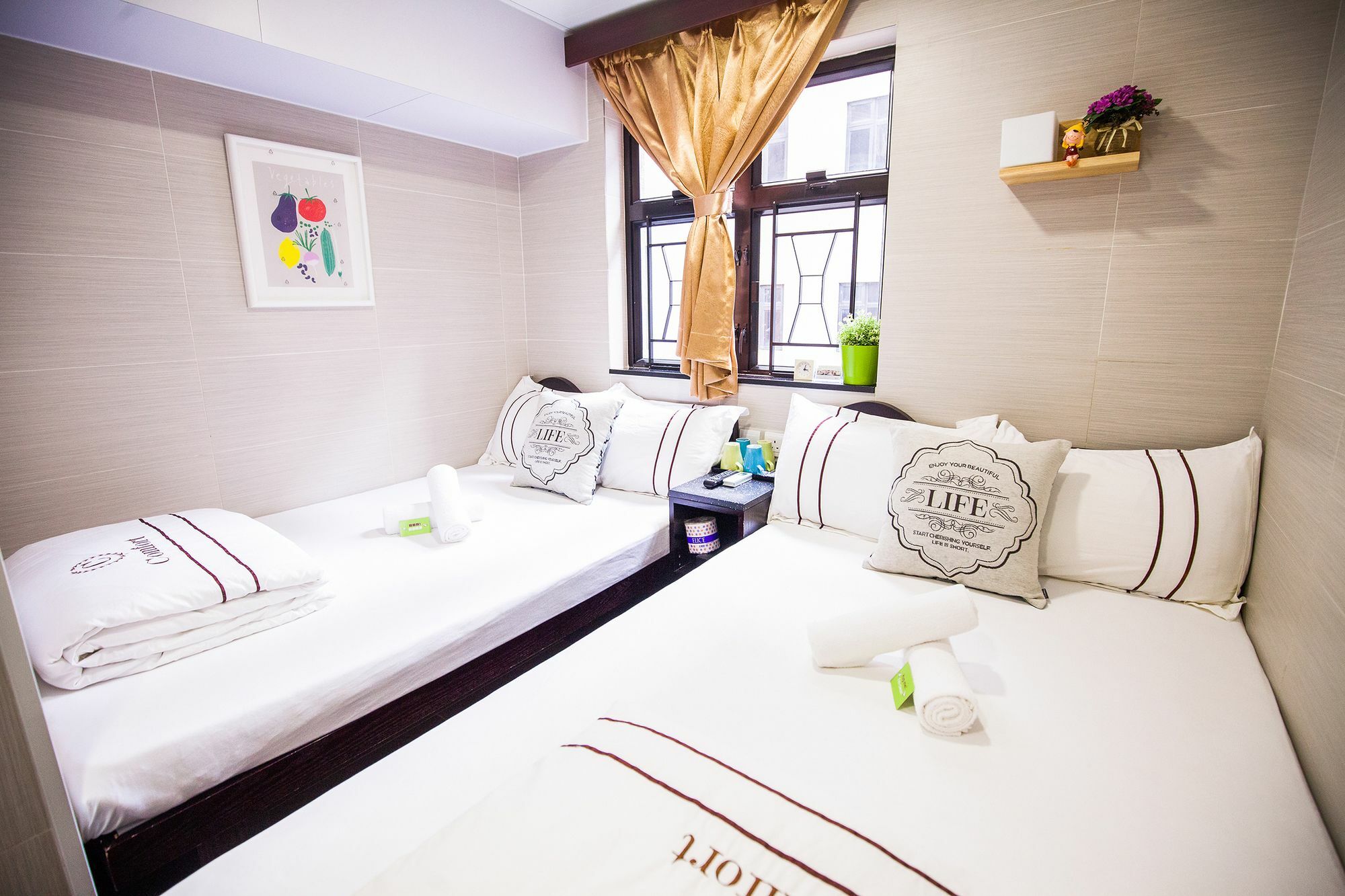 Smiley Inn Цзюлун Экстерьер фото